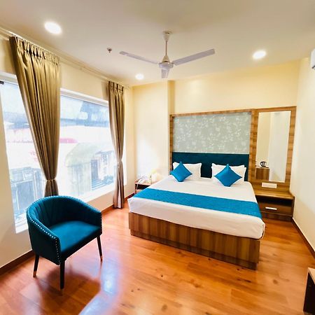 Hotel The Orchid Tree Amritsar - Walking From Golden Temple ภายนอก รูปภาพ