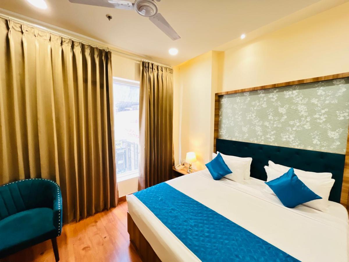 Hotel The Orchid Tree Amritsar - Walking From Golden Temple ภายนอก รูปภาพ