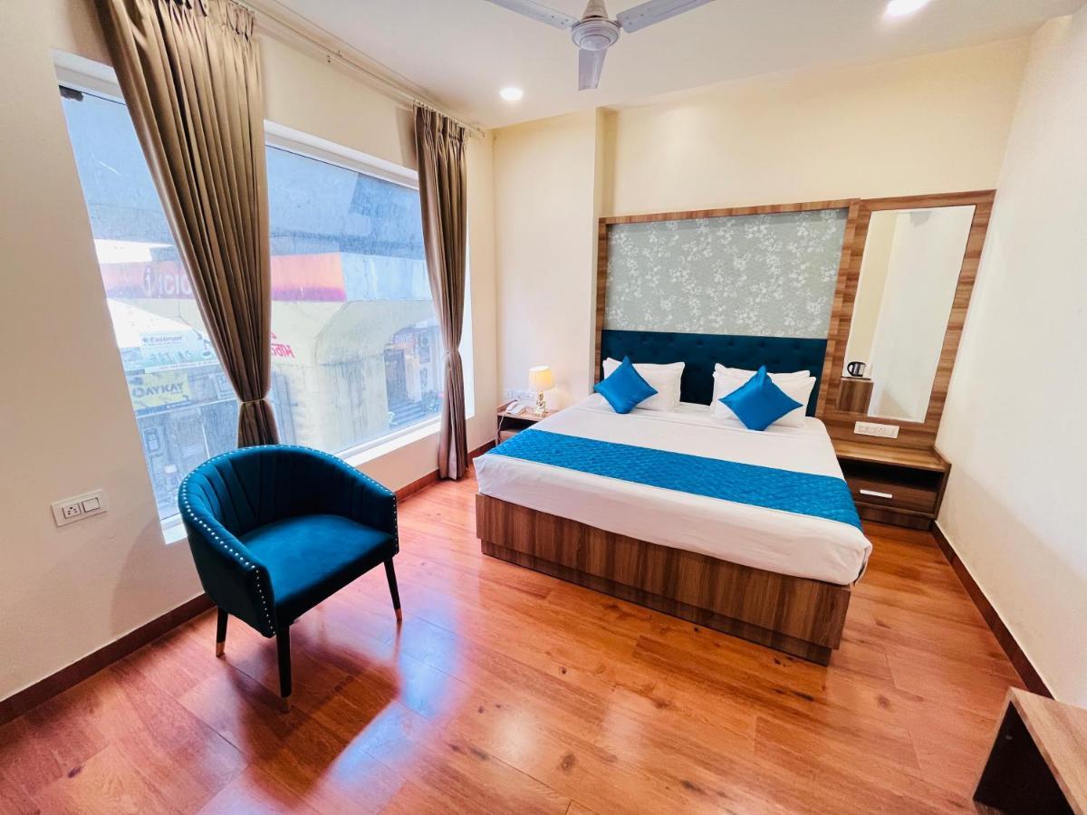 Hotel The Orchid Tree Amritsar - Walking From Golden Temple ภายนอก รูปภาพ